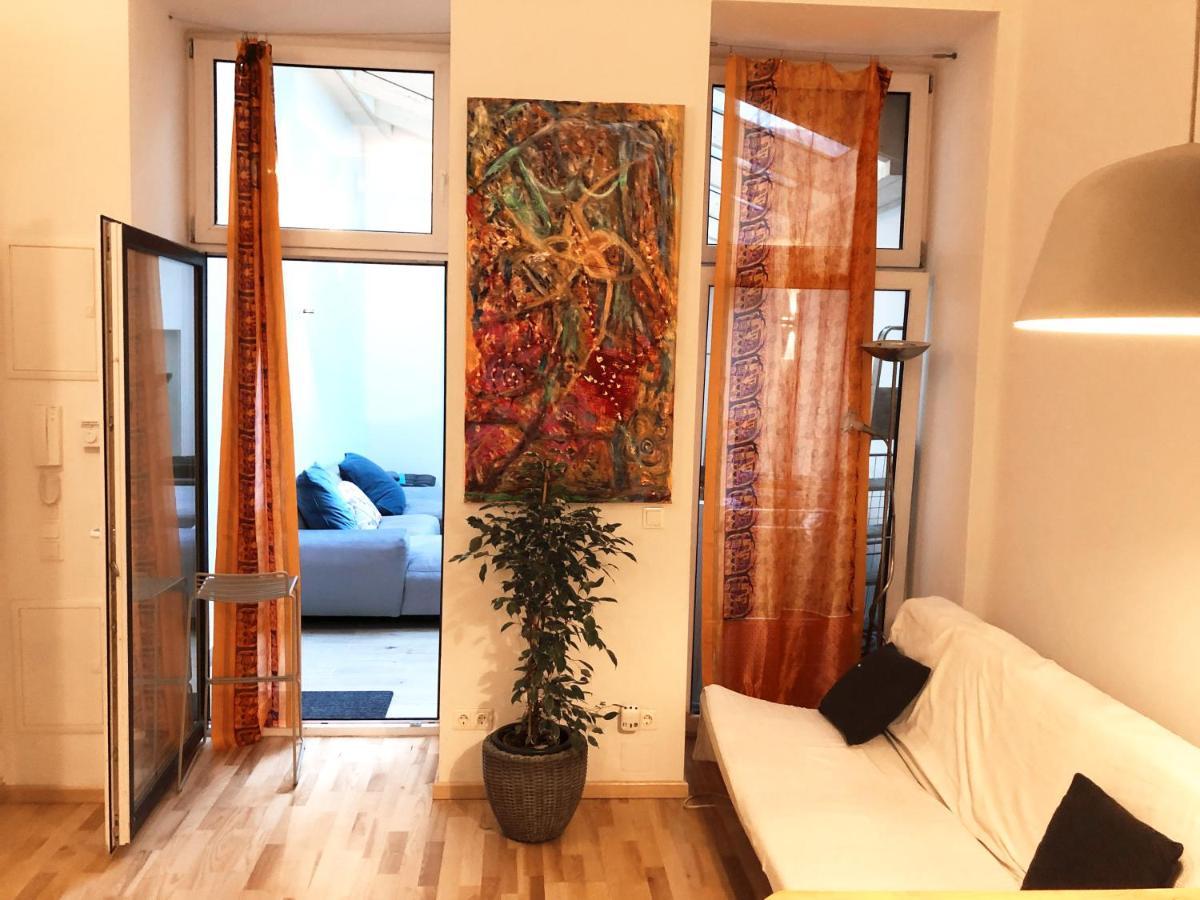 Stylish Loft Apartment City Center Відень Екстер'єр фото